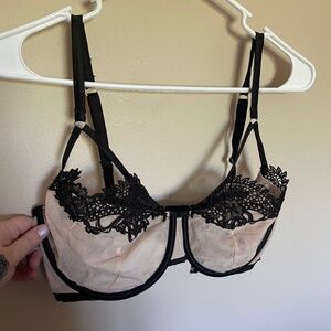 Nude Lace Bralette - Dragon Pattern Lace